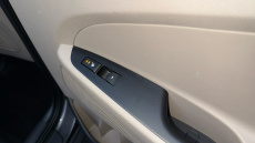 Hyundai Tucson 2.0 CRDi Blue Drive Premium 5dr 2WD Diesel Estate